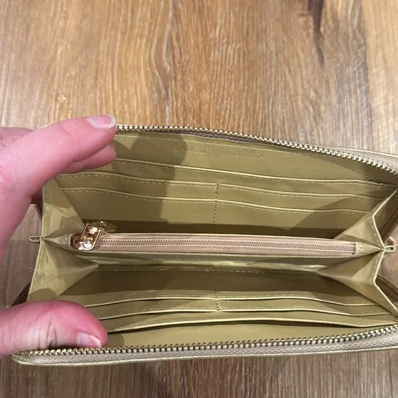 Badgley Mischka Vegan Leather Gold Studded Zippered Wallet (EUC) - Picture 9 of 17